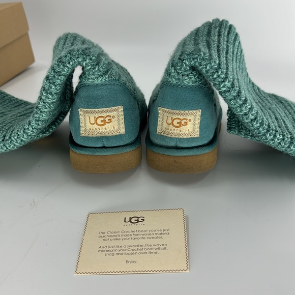 UGG Women’s Classic Cardy Knit Green Boots Size 5 - Picture 9 of 17